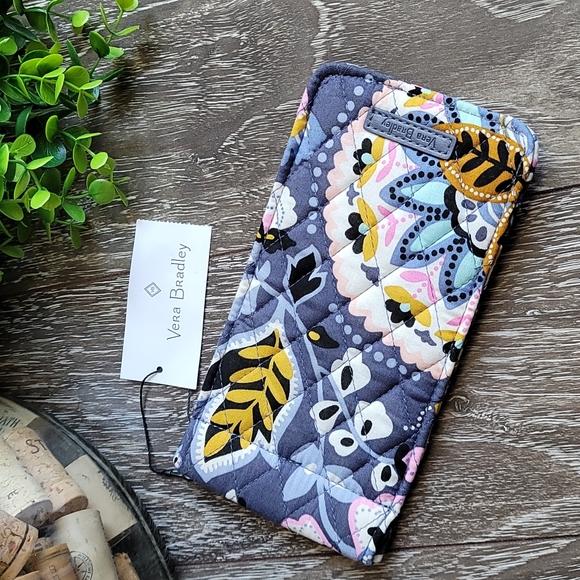 Vera Bradley Sunglass Sleeve - Picture 3 of 4